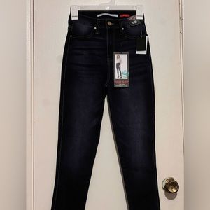 Celebrity Pink Denim Skinny Curvy Hi-Rise Jeans